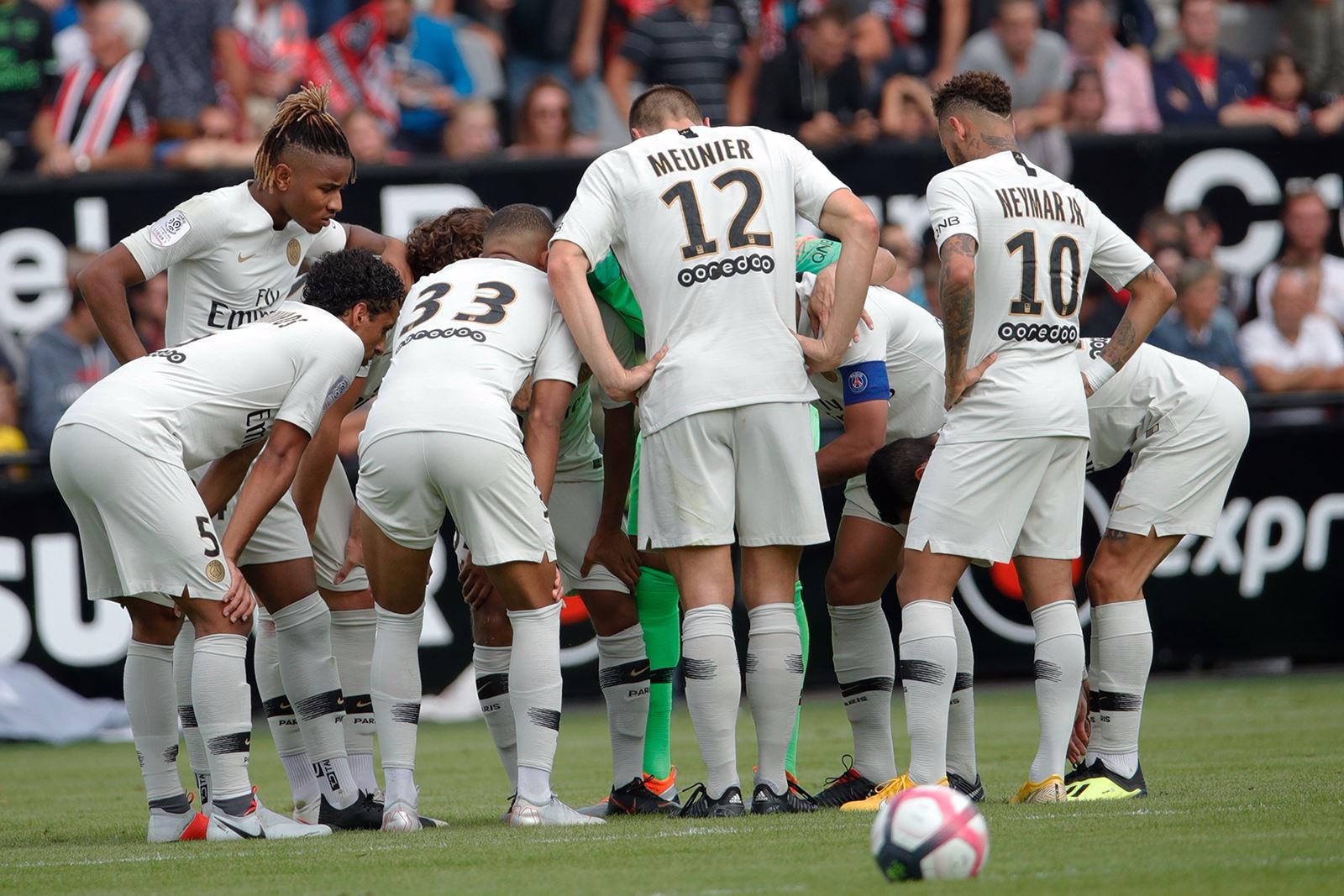 小规模的茶籽油生产线